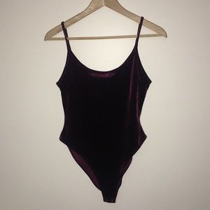 📦 Forever 21 | velvet burgundy bodysuit